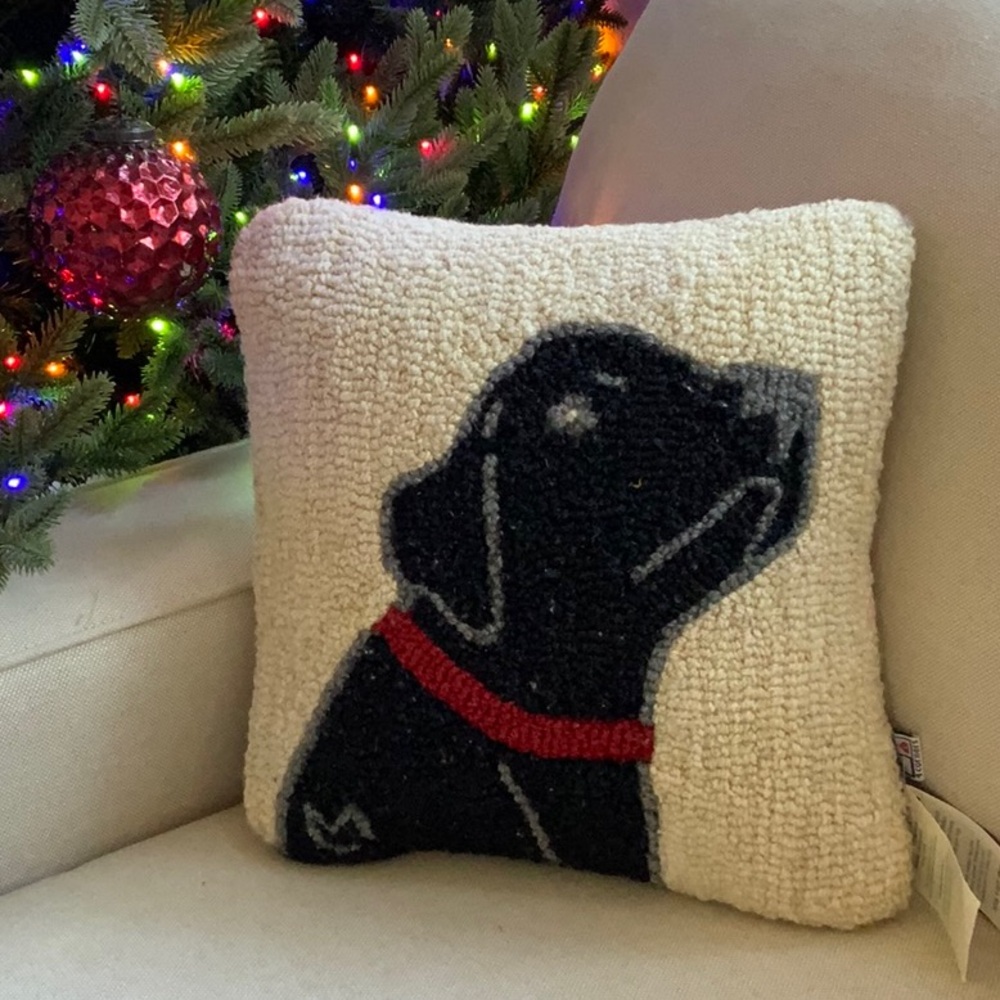 💖WOOL Chandler 4 Corners HANDCRAFTED Hooked Wool, Black Lab Dog 🐶 Pillow